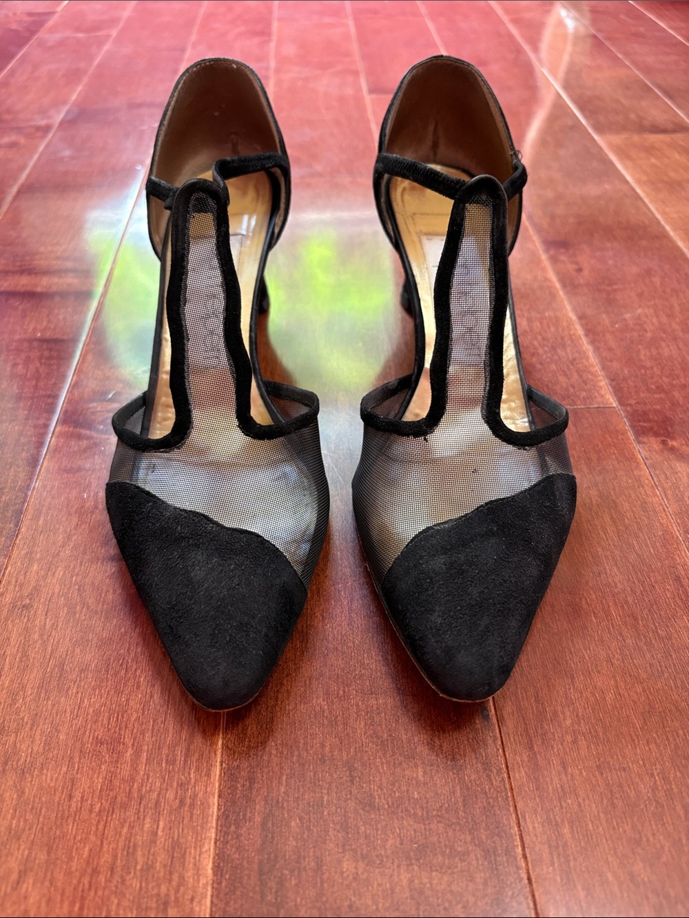 Joan Helpern Black Mesh Pointed-Toe T-Strap Womens Pumps size 8.5